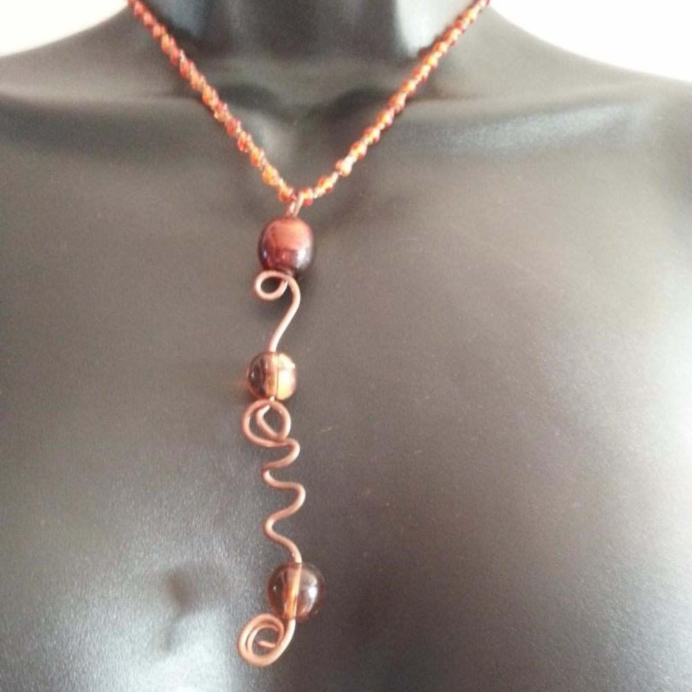 ♥️Y2K ARTISAN♥️Fashion Copper and Beaded Handmade Necklace